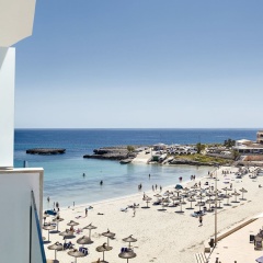 Universal Hotel Perla - Bild 24