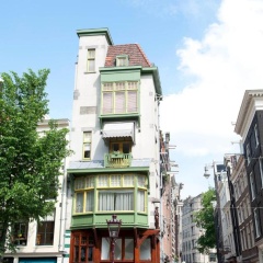 Hotel IX - Bild 1