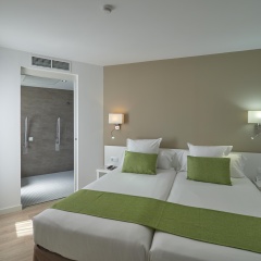 BQ Amfora Beach Hotel - Adults Only - Bild 5