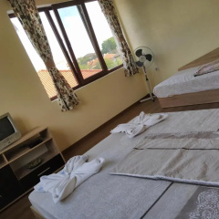 Guest House Proynovi thumbnail 6