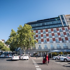 Only YOU Hotel Atocha - Bild 1