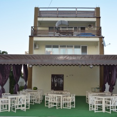 Гостиница Guest House Leo в Штормовом отзывы, цены и фото номеров - забронировать гостиницу Guest House Leo онлайн Штормовое фото 4