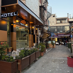 Rhythm Hotel - Bild 2