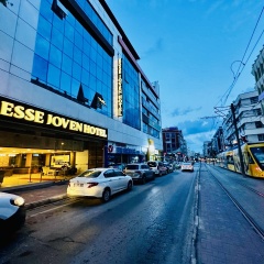 Esse Joven Hotel - Bild 4