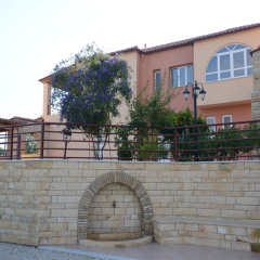 Marias Filoxenia Suites Apart-Hotel thumbnail 20