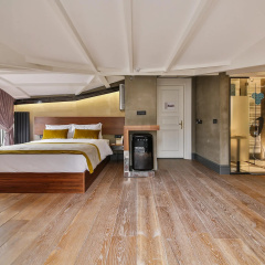 The Public Hotel thumbnail 43