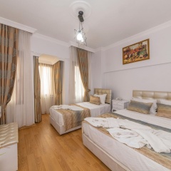 Rosalie Palace - Bild 5