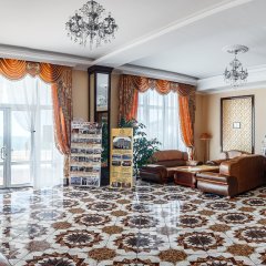 Barton Park в Алуште - забронировать гостиницу Barton Park, цены и фото номеров Алушта интерьер отеля