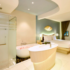 Beyond Patong Beach - Bild 12