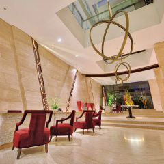de Vins Sky Hotel Seminyak - Bild 3