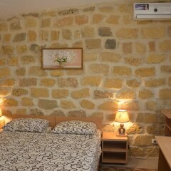 Гостиница Megaron Mini-hotel в Черноморском 1 отзыв об отеле, цены и фото номеров - забронировать гостиницу Megaron Mini-hotel онлайн Черноморское интерьер отеля