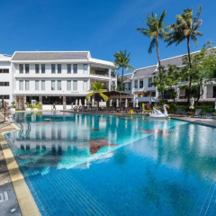Sawaddi Patong Resort & Spa by Tolani - Bild 2