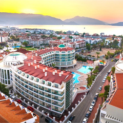 Pineta Park Deluxe Hotel - Bild 2