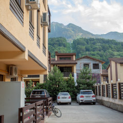 Апартаменты люкс с балконом и видом на горы в Эсто-Садке отзывы, цены и фото номеров - забронировать гостиницу люкс с балконом и видом на горы онлайн Эсто-Садок фото 11