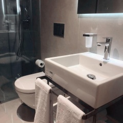 Lady Diana Hotel - Bild 11