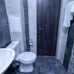 Stay Inn on Mashtots Ave. 14-55 Apartments in Yerevan, Armenia from 90$, photos, reviews - zenhotels.com bathroom