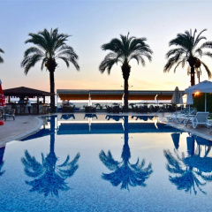 Sunset Beach Club Lebrentals Hotel - Bild 5
