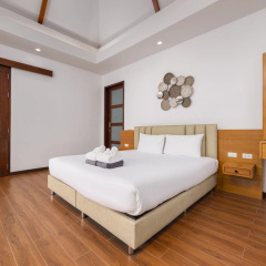 Hemi 2BR Modern Thai Style with Private Pool Villa - Bild 6