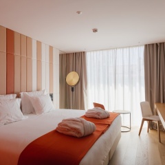 Lumen  & The Lisbon Light Show Hotel - Bild 11