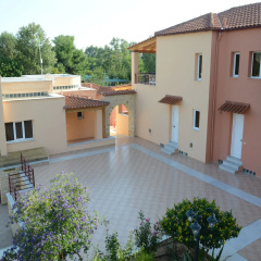 Marias Filoxenia Suites Apart-Hotel thumbnail 10