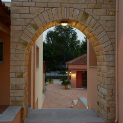 Marias Filoxenia Suites Apart-Hotel thumbnail 33