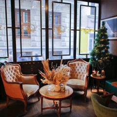 Aleksandr Pera Hotel - Bild 4