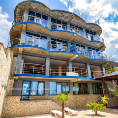 Hotel Margarita photo 2