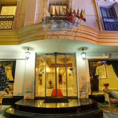 Halifaks Hotel thumbnail 9
