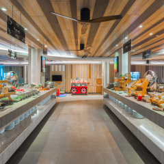 Holiday Inn Resort Phuket Karon Beach by IHG Hotel - Bild 12