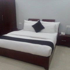 KRISHNA JI Hotel