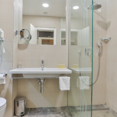 Bracera Hotel in Budva, Montenegro from 144$, photos, reviews - zenhotels.com bathroom