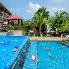 Peach Blossom Resort & Pool Villa - Bild 4