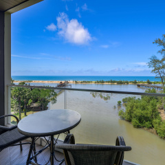 The Hotspring Beach Resort & Spa - Bild 12