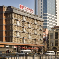 Ramada Hotel & Suites by Wyndham Istanbul Sisli - Bild 1