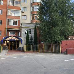 Apartment 1000 and one night