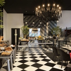 Ramada Hotel & Suites by Wyndham Istanbul Sisli - Bild 4
