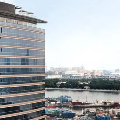 Mövenpick Dubai Creek Hotel - Bild 1