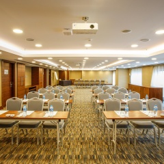 Отель 6