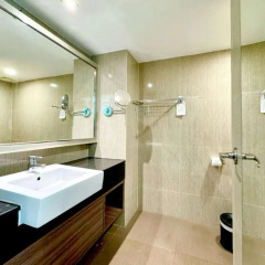 Ramada Sukhumvit Soi Eleven (Ramada Graand Swiss Sukhumvit 11) - Bild 15