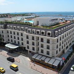 Wyndham Grand Istanbul Kalamis Marina Hotel - Bild 1