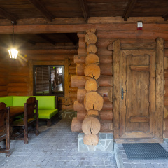 Отель 8