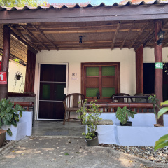 Pagi Pagi Villas Mini hotel - Bild 9