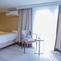 EA Exclusive Hotel - Bild 10