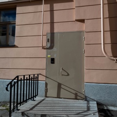 Апартаменты Hello рядом с Замком в Выборге отзывы, цены и фото номеров - забронировать гостиницу Hello рядом с Замком онлайн Выборг вид на фасад фото 3