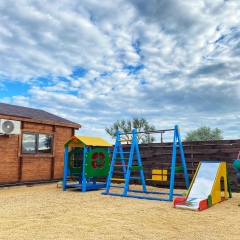 База отдыха Sunny House в Поповке отзывы, цены и фото номеров - забронировать гостиницу База отдыха Sunny House онлайн Поповка фото 18