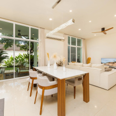 Aura 3BR Private Pool near Naiharn Beach Villa - Bild 27