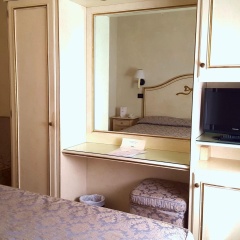 Carlton Capri Hotel - Bild 4