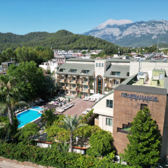 Ambassador Plaza Hotel - Bild 3