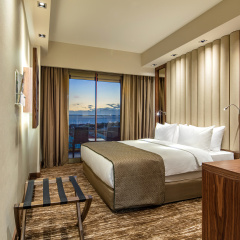 Holiday Inn Antalya Lara Hotel - Bild 2