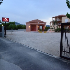 Marias Filoxenia Suites Apart-Hotel thumbnail 23
